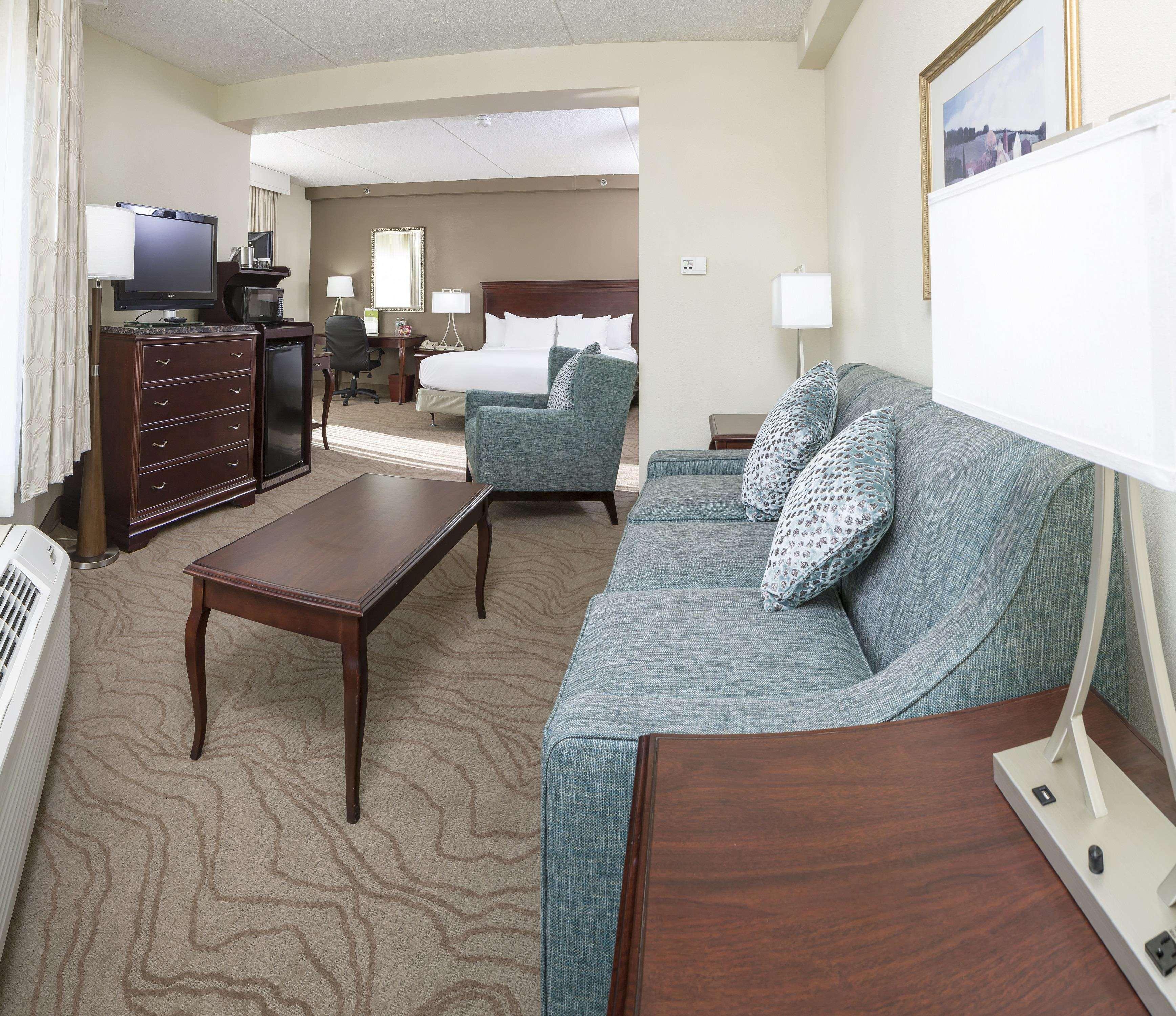 Hotel Doubletree By Hilton Boston-Milford Zewnętrze zdjęcie
