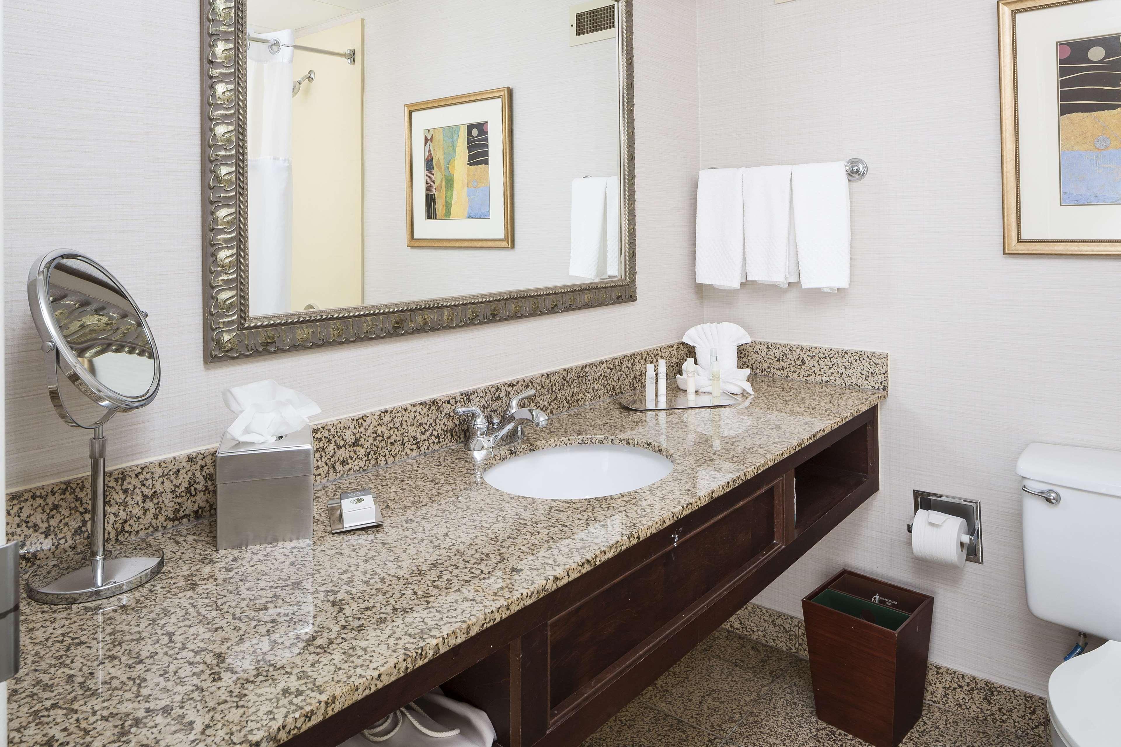 Hotel Doubletree By Hilton Boston-Milford Zewnętrze zdjęcie