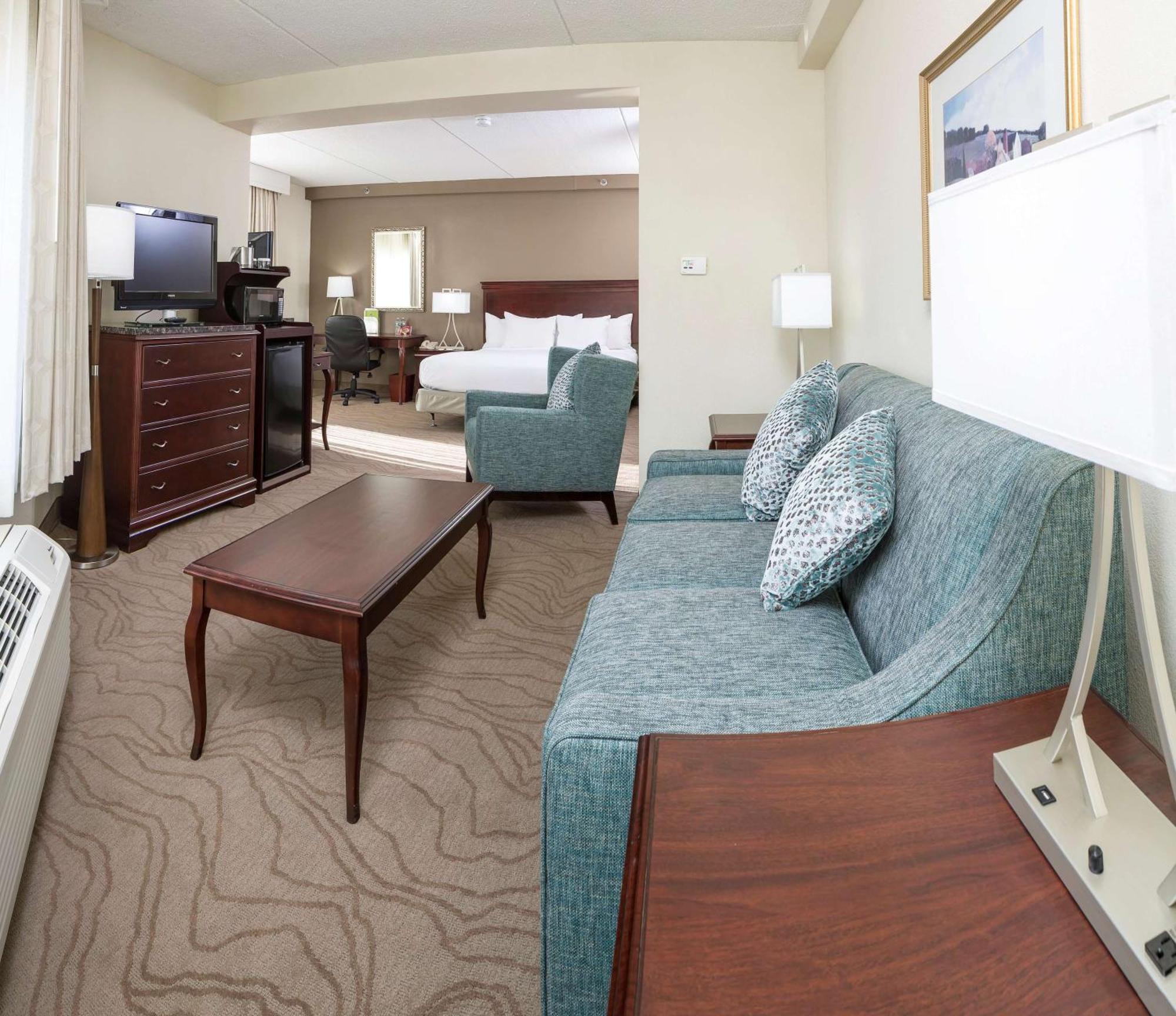 Hotel Doubletree By Hilton Boston-Milford Zewnętrze zdjęcie