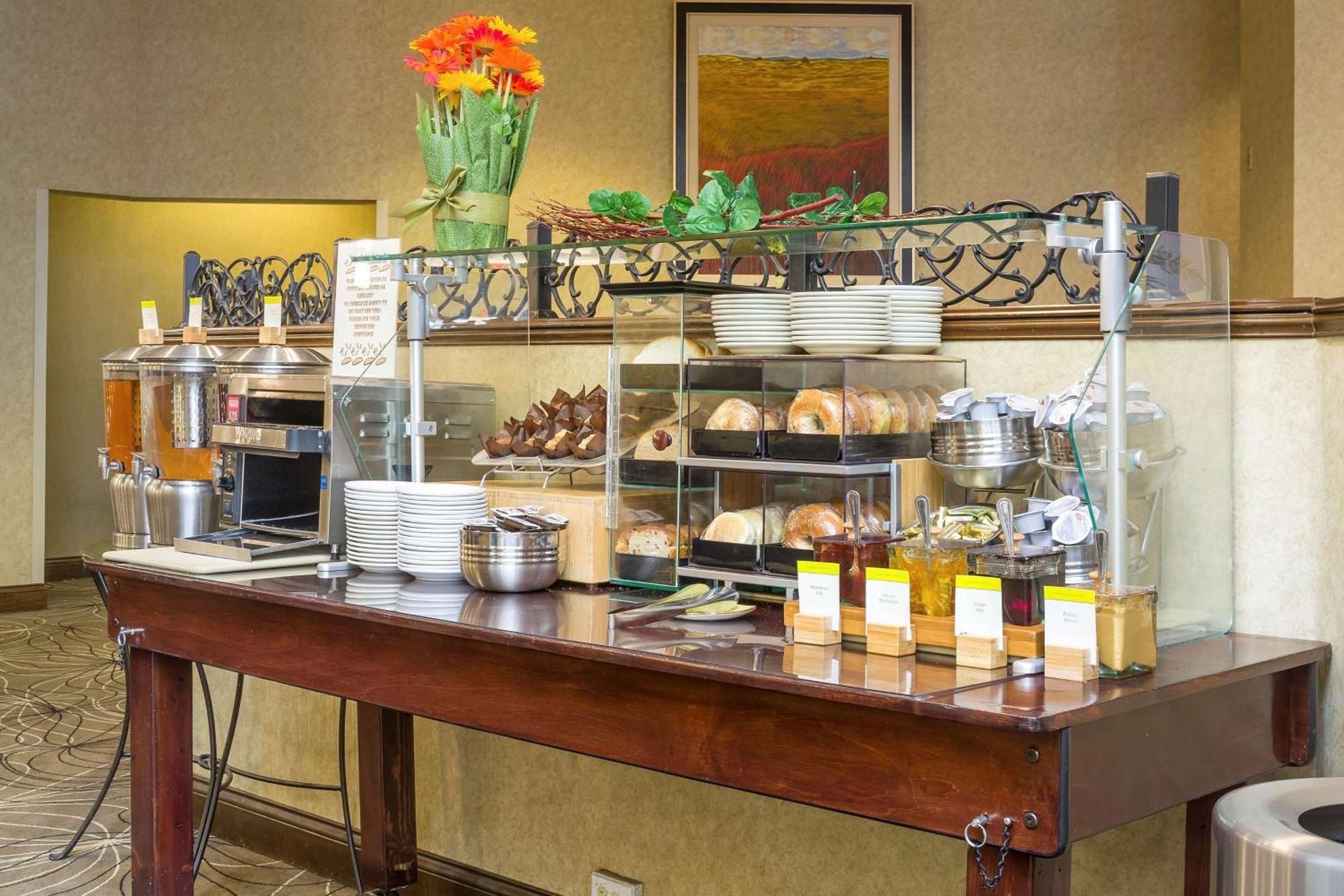 Hotel Doubletree By Hilton Boston-Milford Zewnętrze zdjęcie